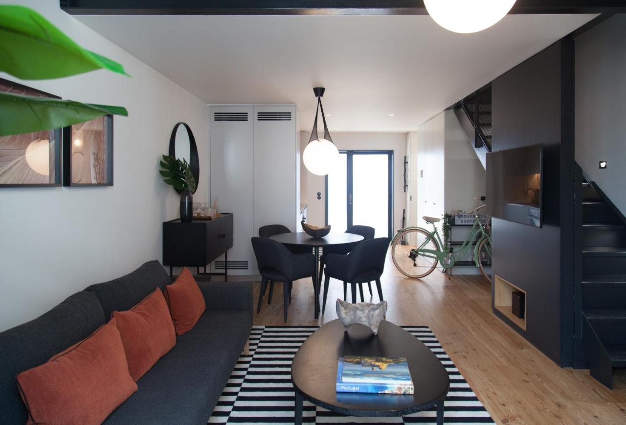 Flh Intendente Elegant Mezzanine With Balcony Lisboa Dış mekan fotoğraf